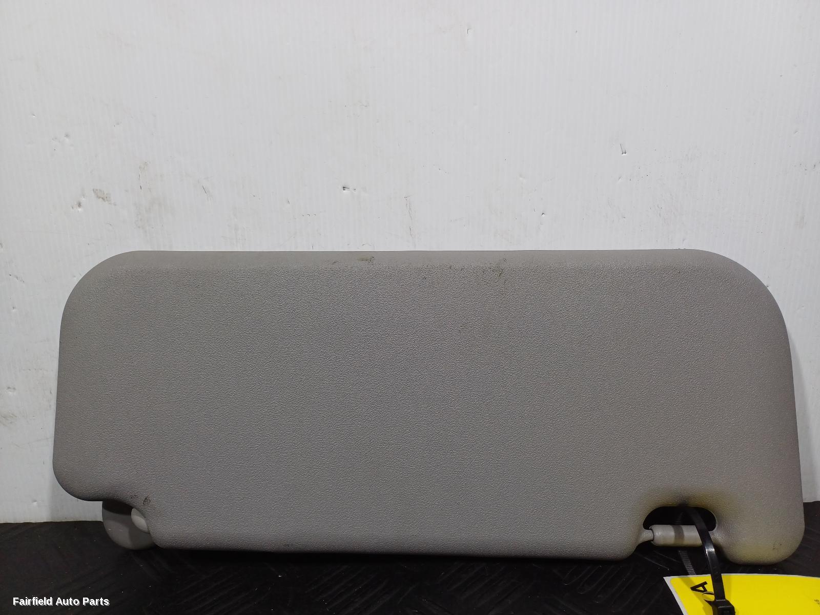 2005-2016 Toyota Yaris Sunvisor