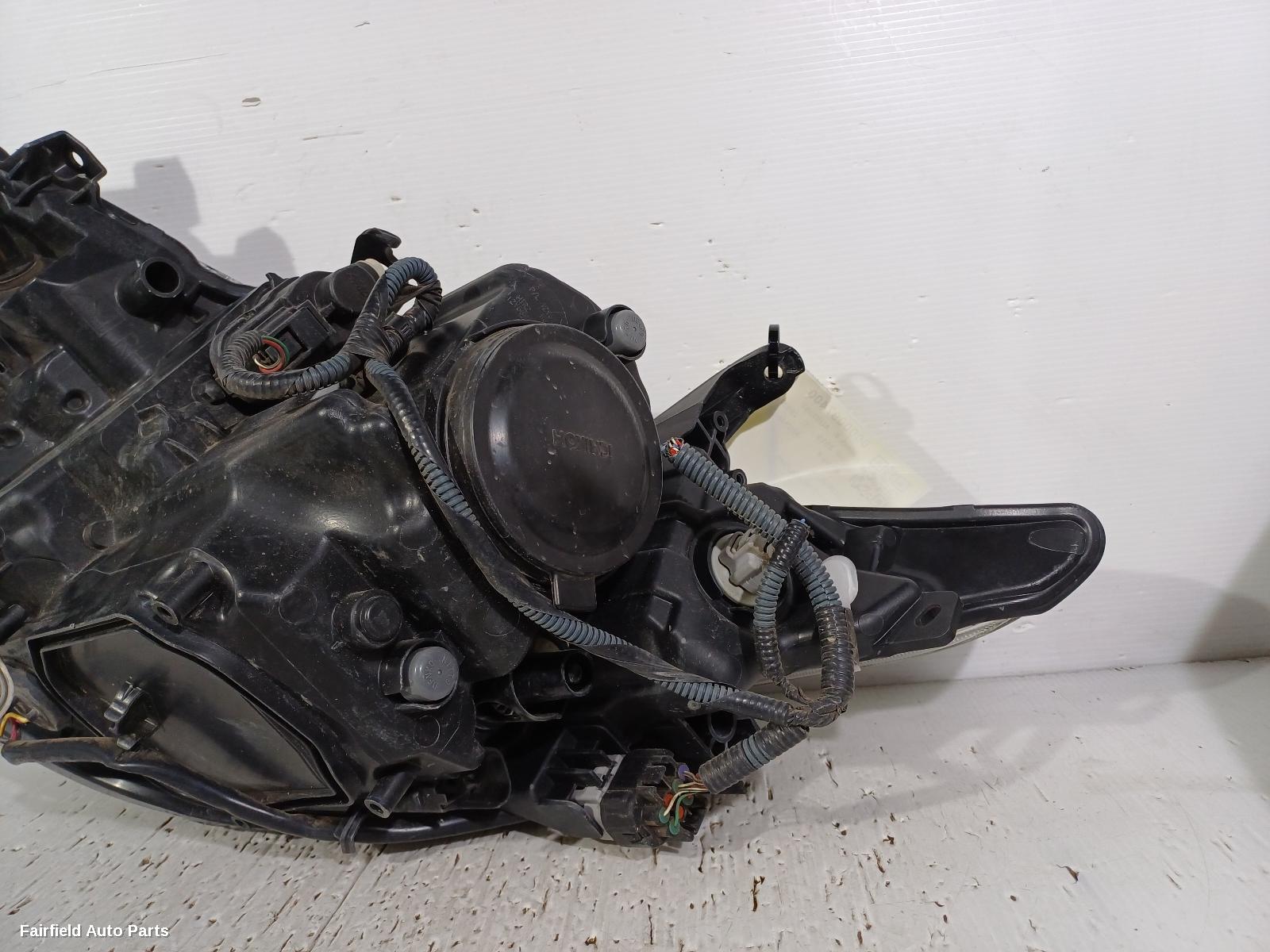 2015-2018 Toyota Corolla Right Headlamp