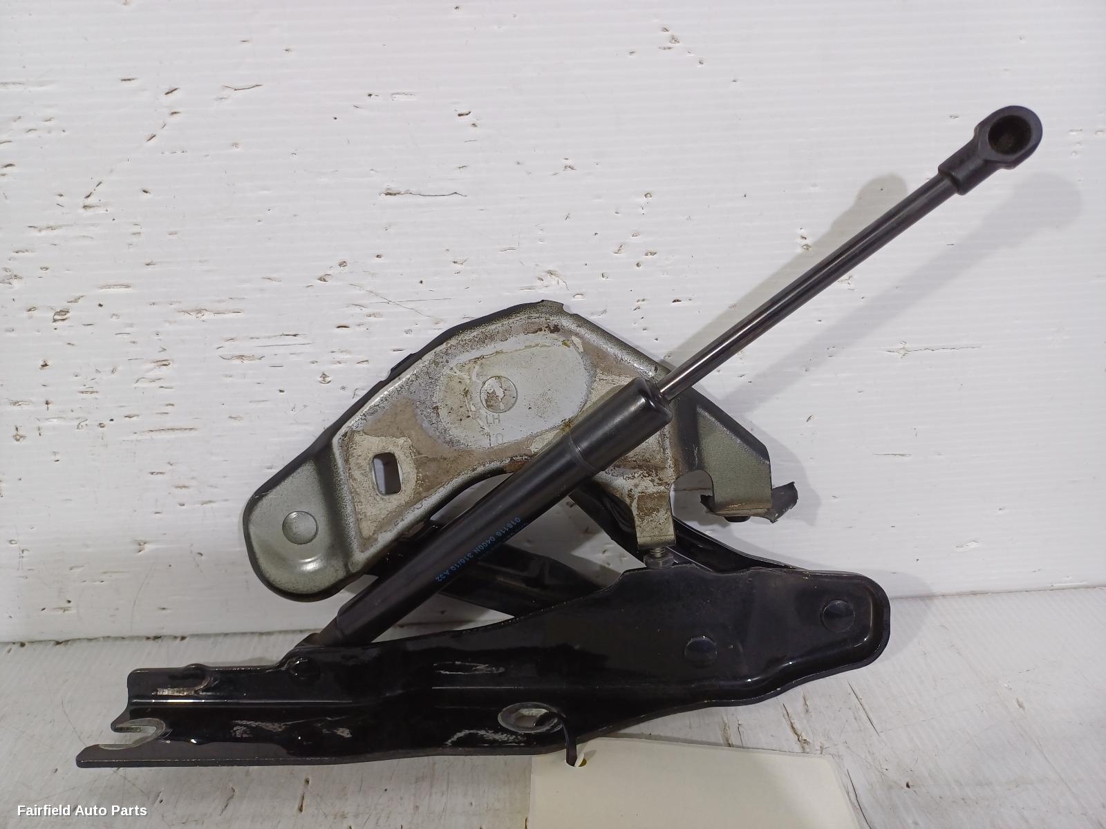 2010-2018 Audi A1 Bonnet Hinge Strut