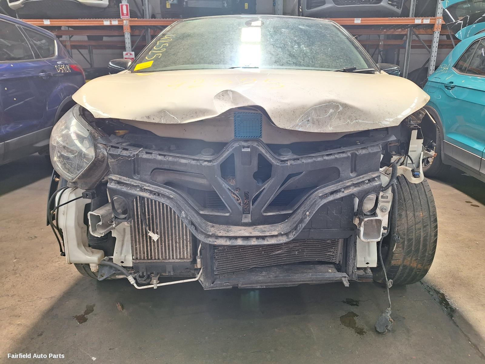 2015 Renault Captur Sunvisor