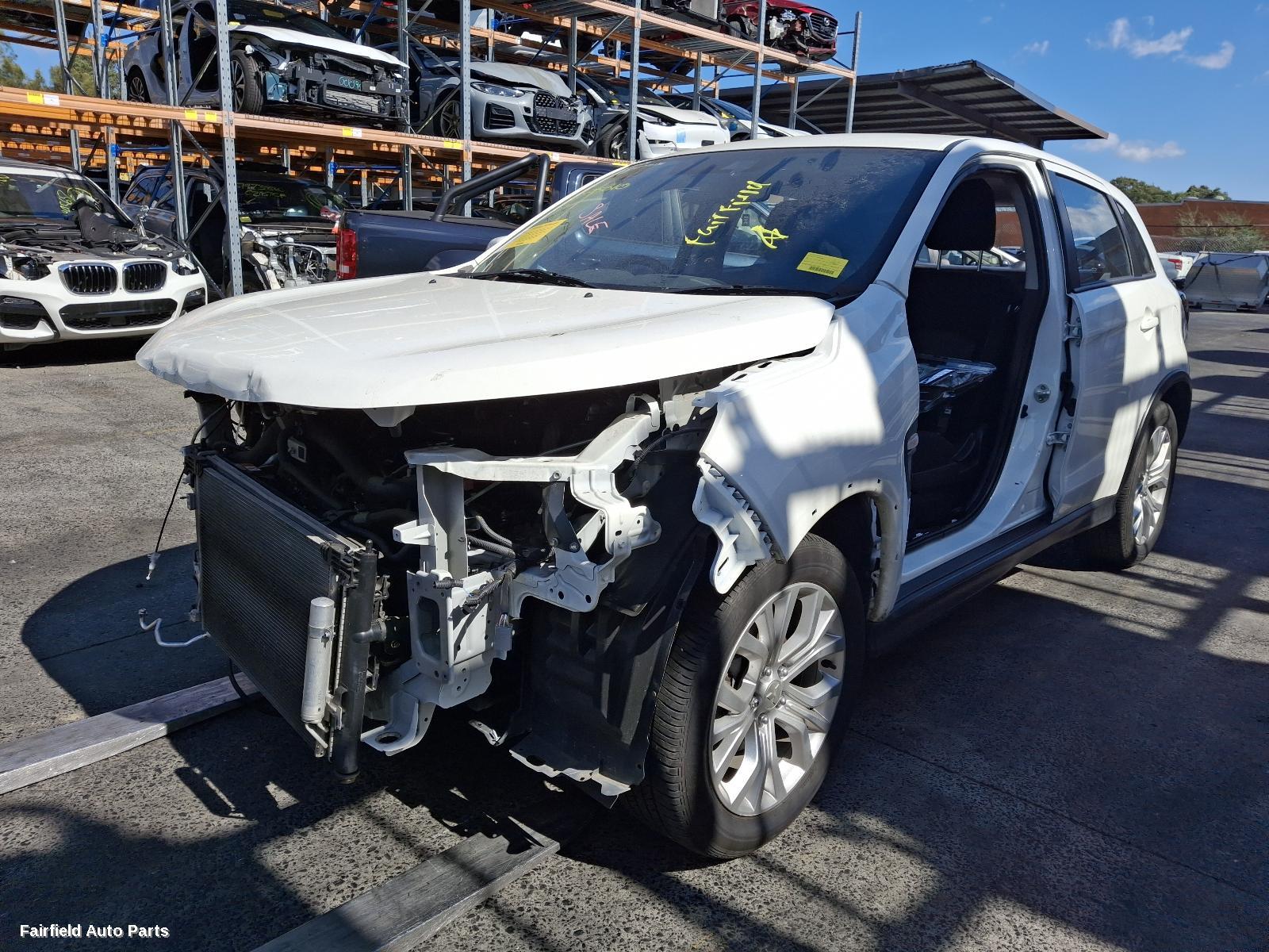 2021 Mitsubishi Asx Left Indicator Fog Side