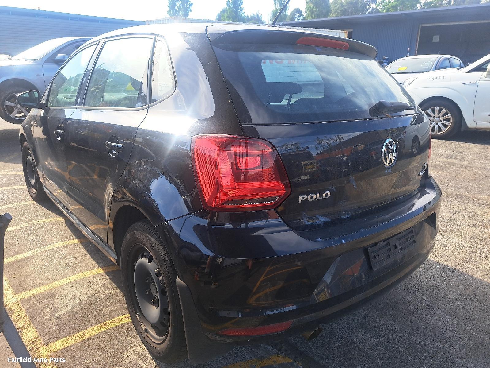 2017 Volkswagen Polo Right Door Mirror