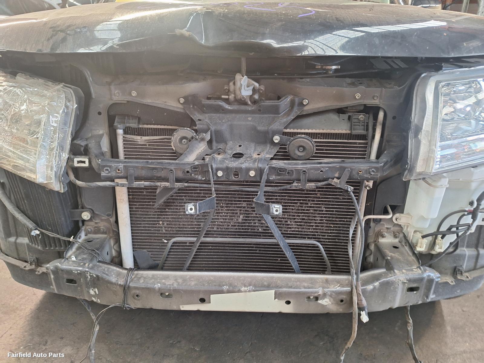 2013 Suzuki Vitara Right Driveshaft