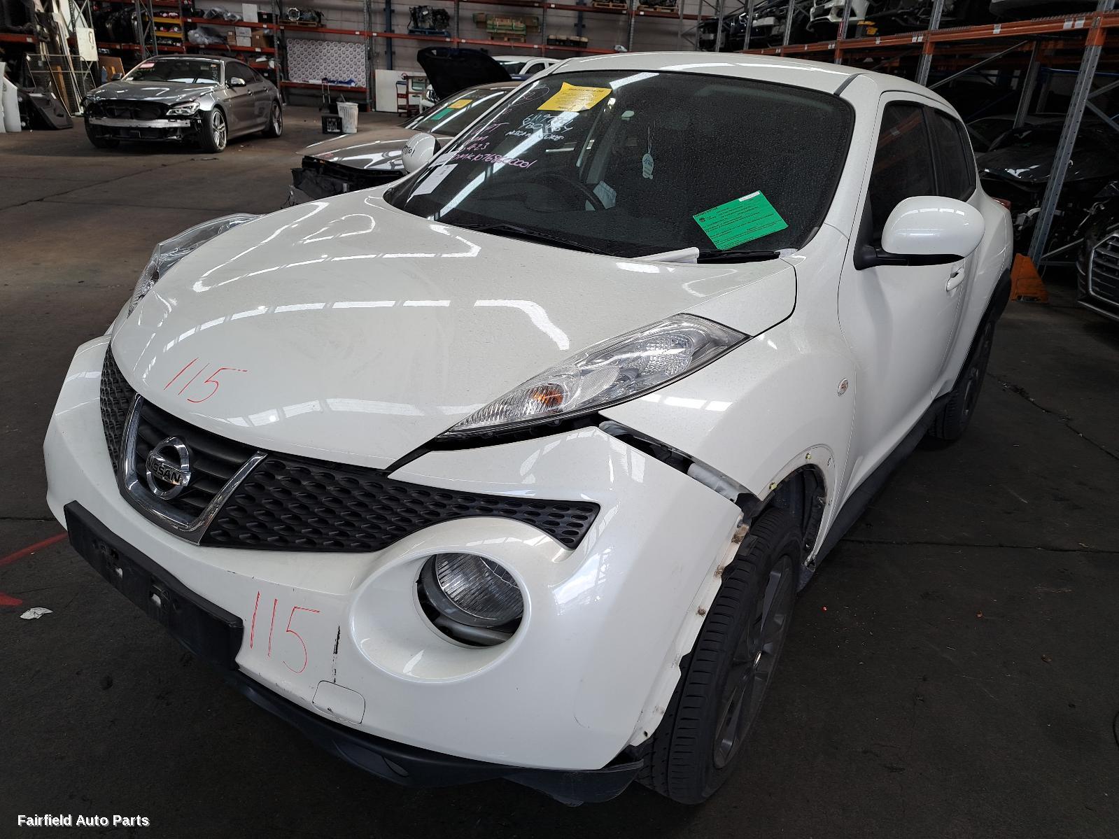 2013 Nissan Juke Left Taillight