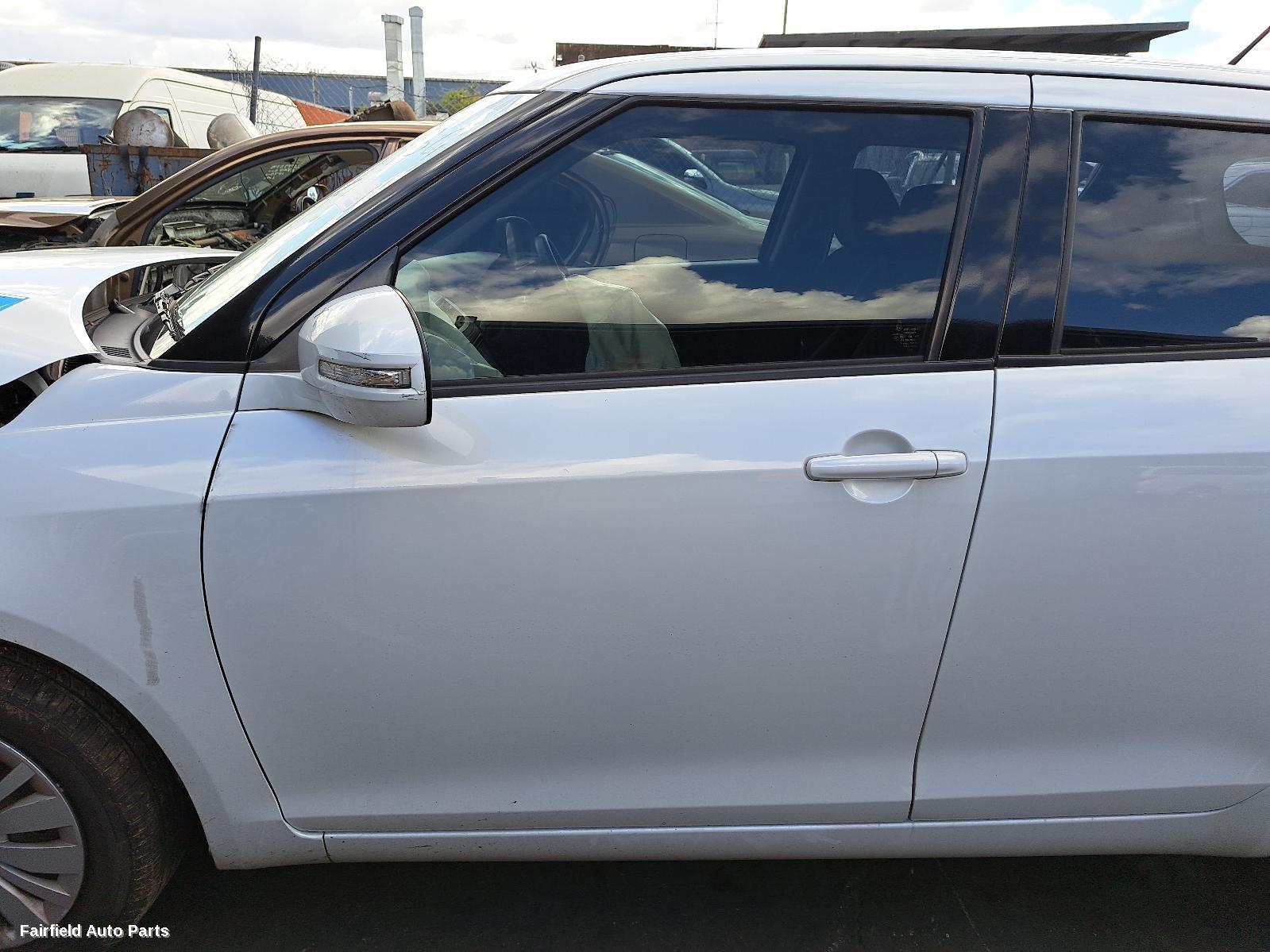 2015 Suzuki Swift Radio Cd Dvd Sat Tv