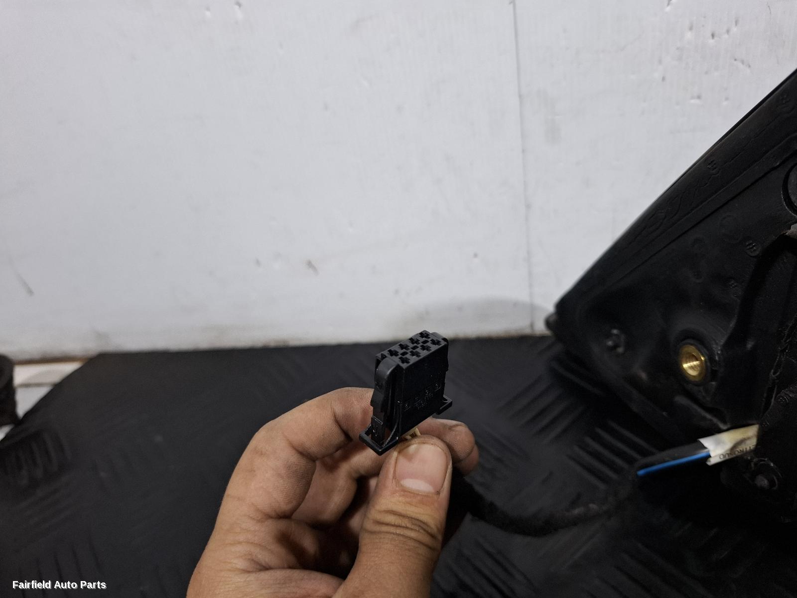 2015-2021 Skoda Fabia Right Door Mirror