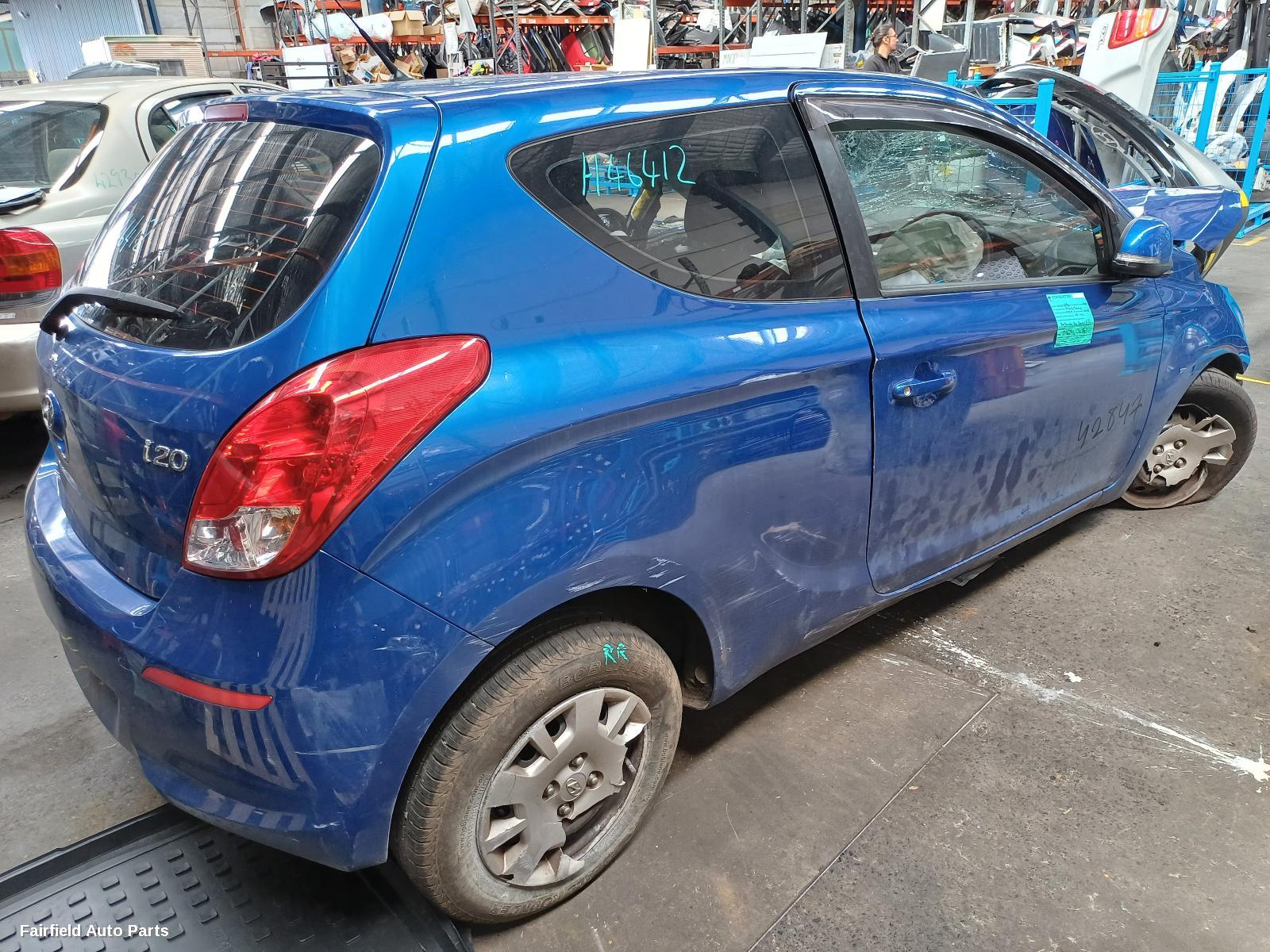 2014 Hyundai I20 Left Taillight