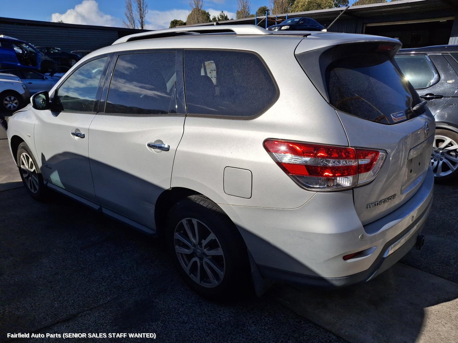 2016 Nissan Pathfinder Left Taillight