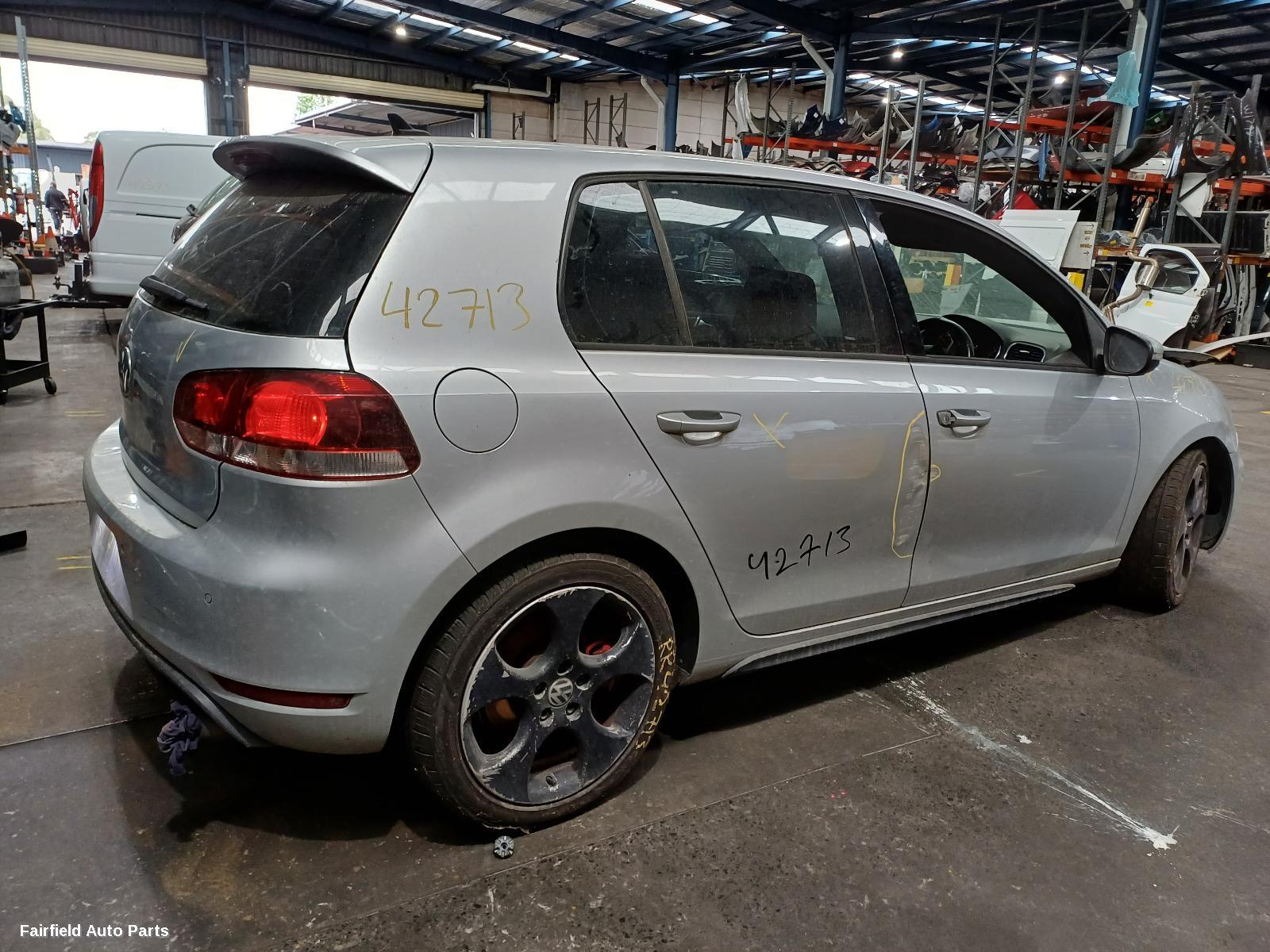 2010 Volkswagen Golf Sunvisor