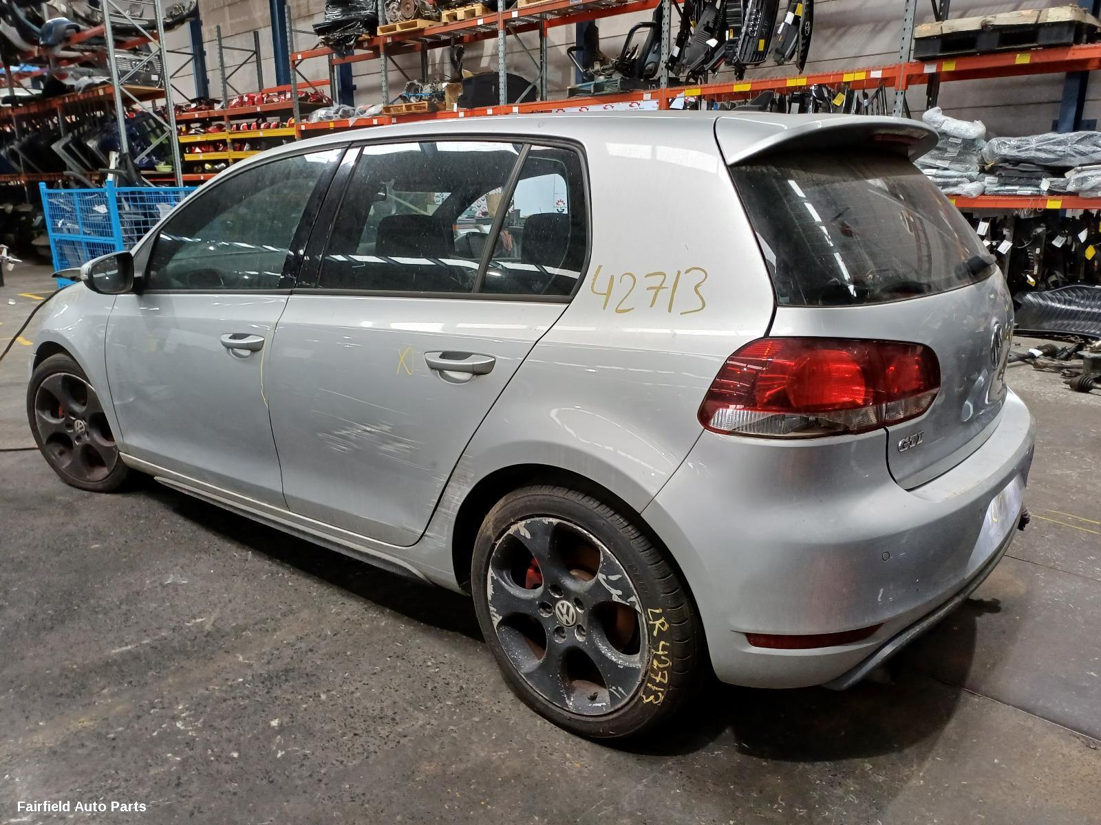 2010 Volkswagen Golf Left Headlamp