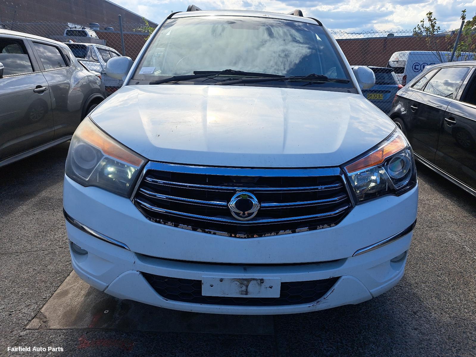 2013 Ssangyong Stavic Door Boot Gate Lock