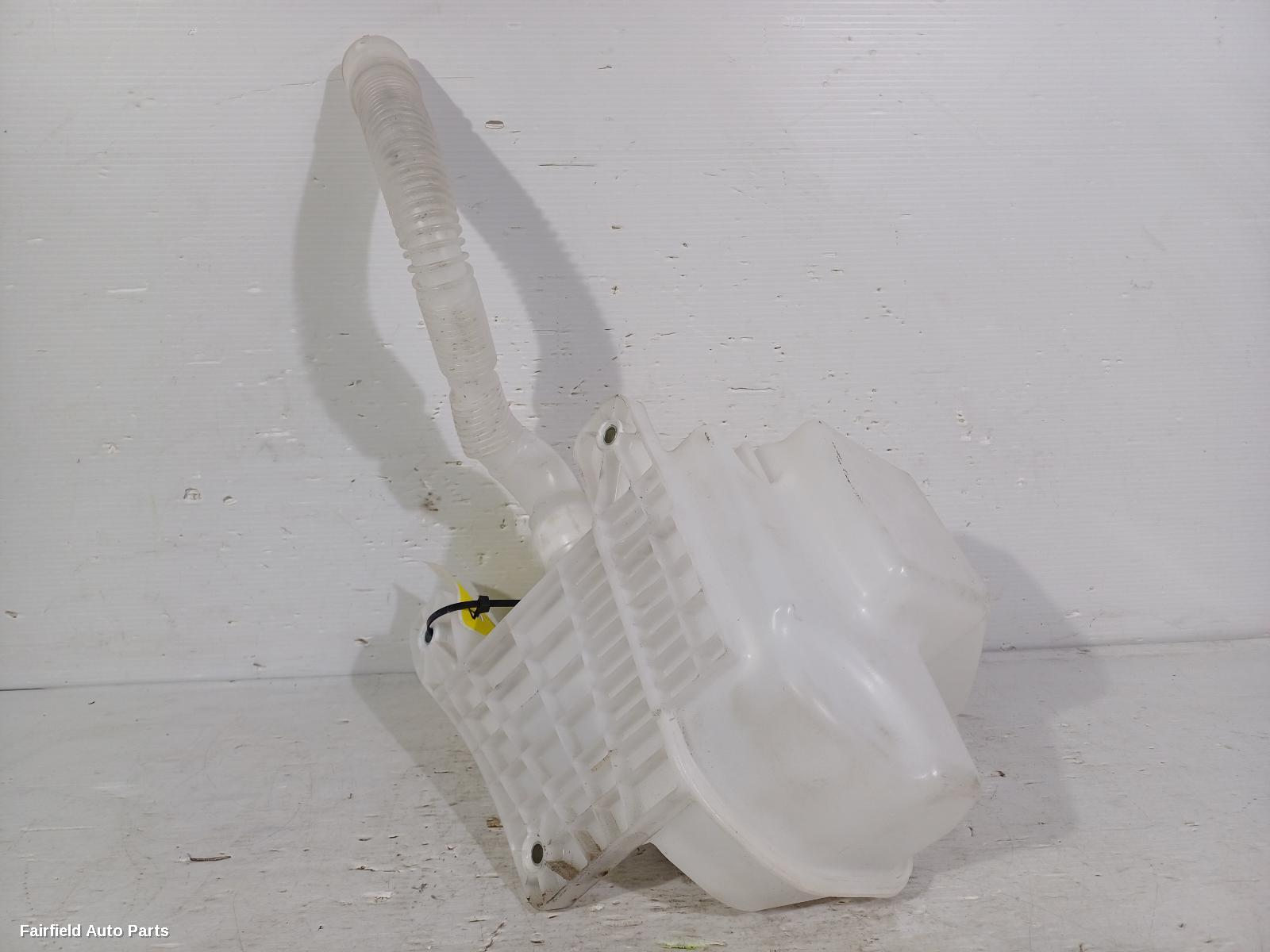 2016-2024 Volkswagen Tiguan Washer Bottle