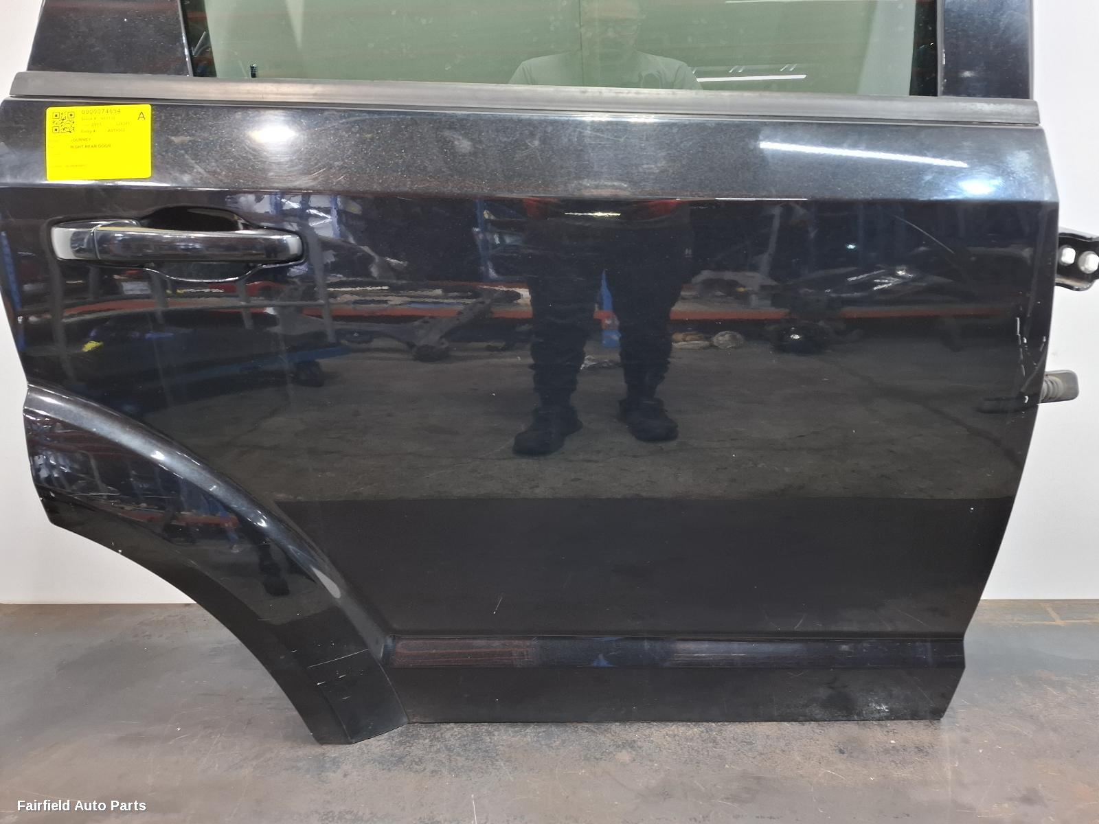 2008-2013 Dodge Journey Right Rear Door Sliding