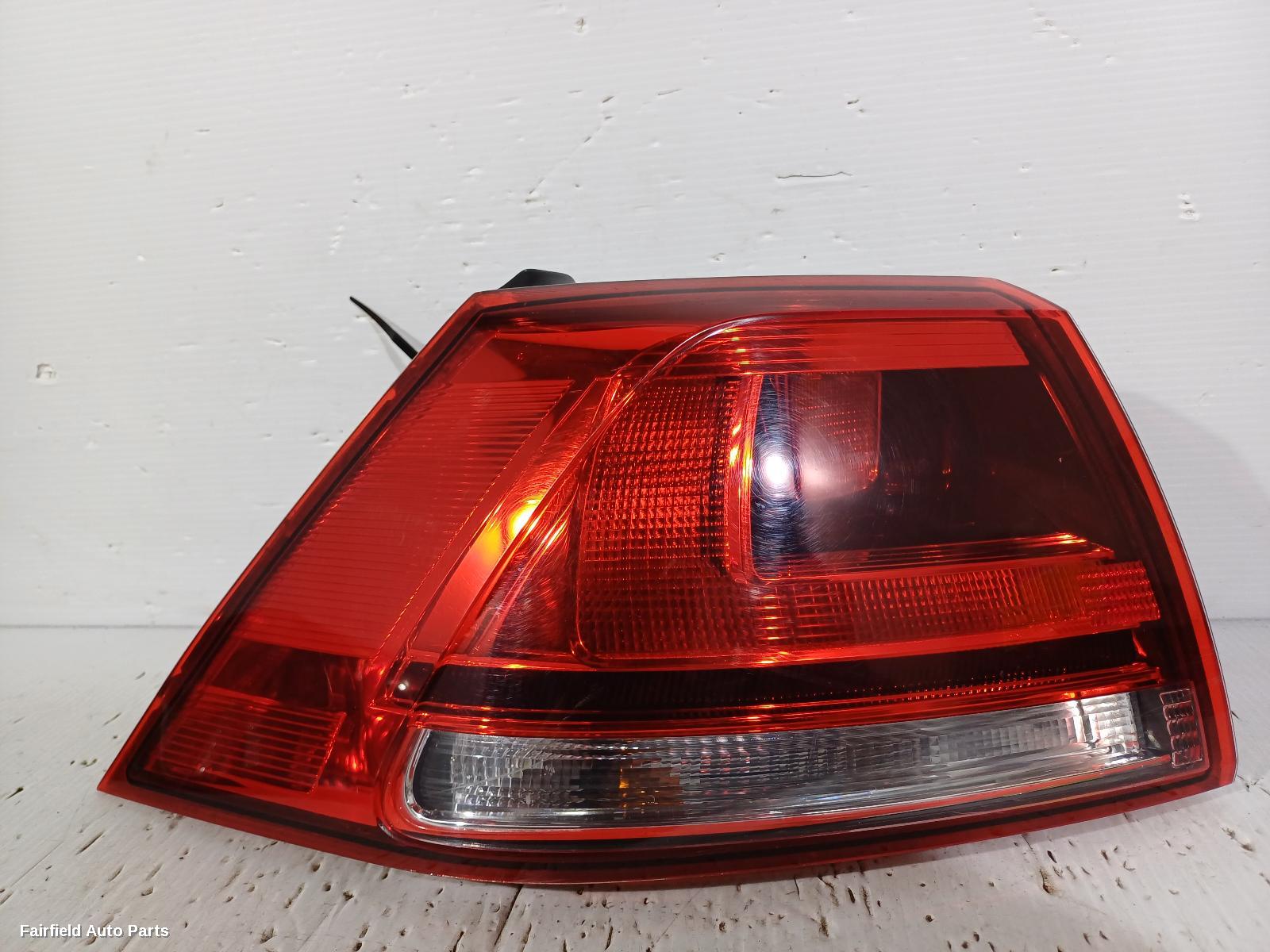 2012-2017 Volkswagen Golf Left Taillight