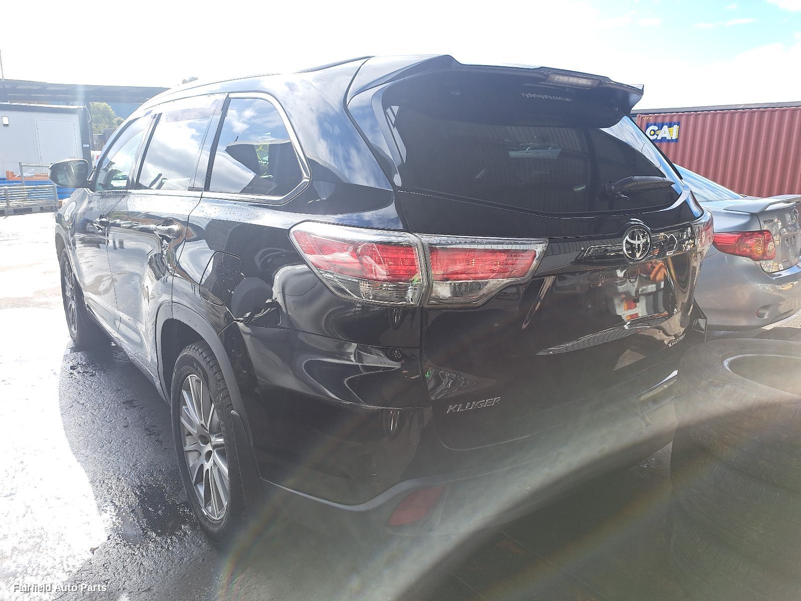 2015 Toyota Kluger Left Headlamp