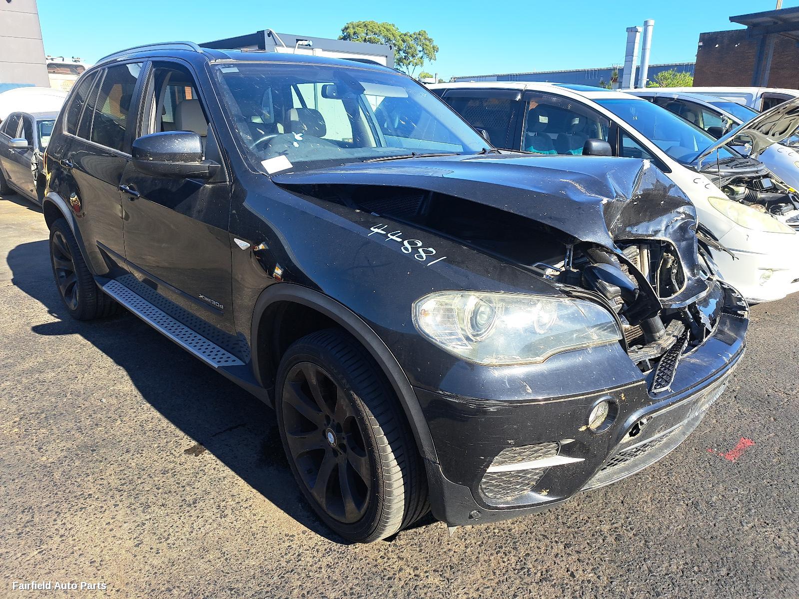 2006-2013 Bmw X5 Right Rear Door Sliding