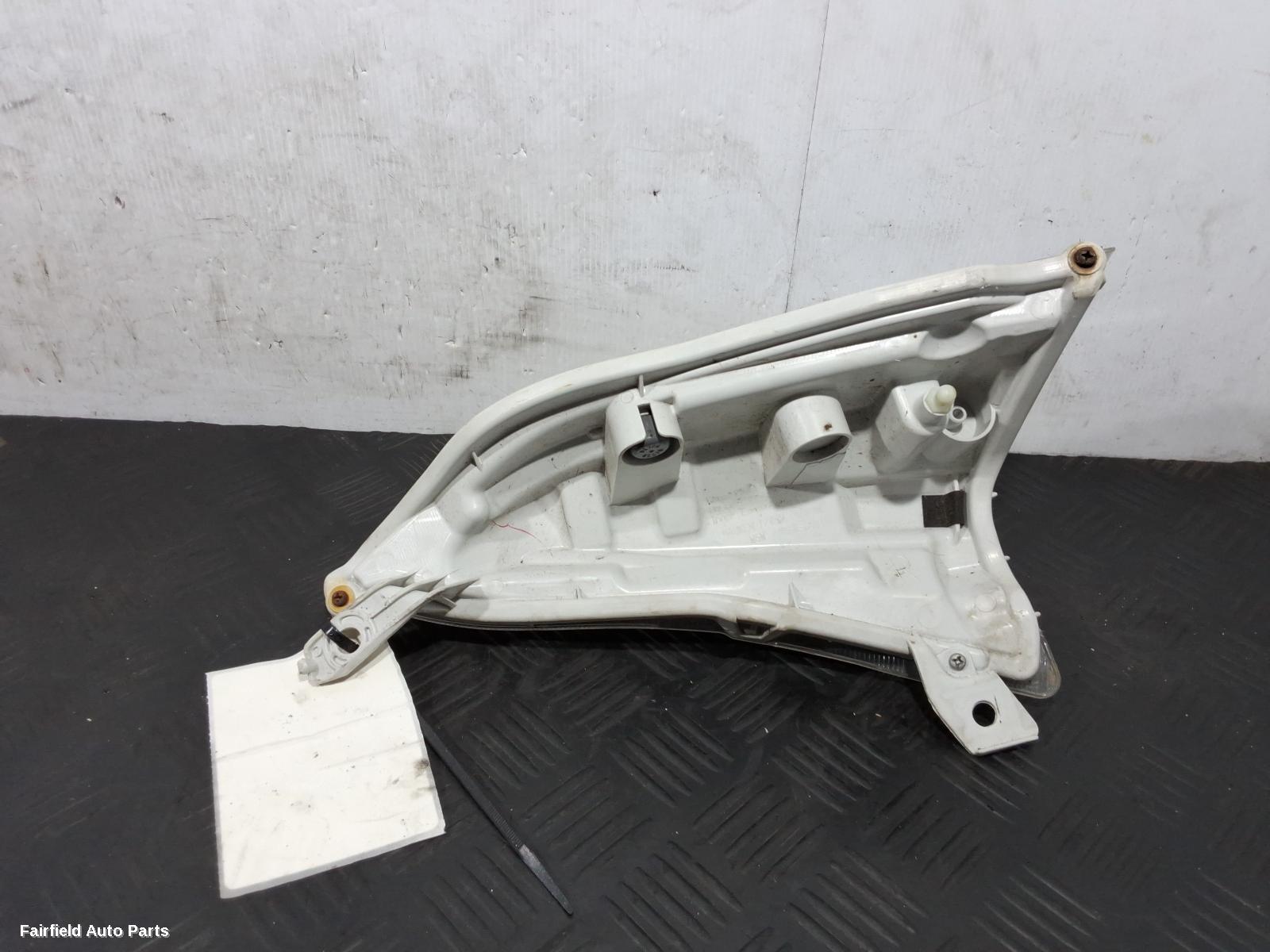 2010-2017 Nissan Leaf Right Headlamp