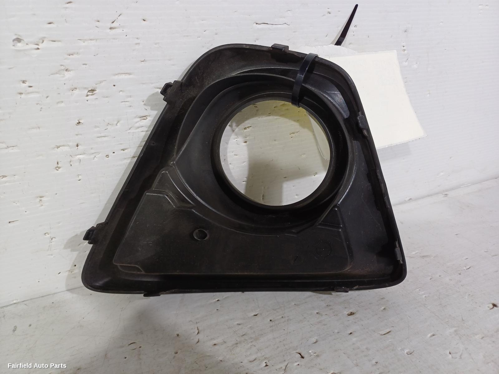 2012-2014 Mazda Cx5 Grille