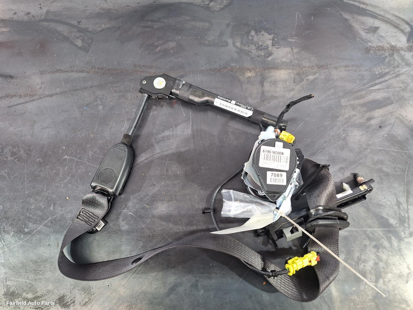2015-2017 Holden Cruze Seatbelt Stalk