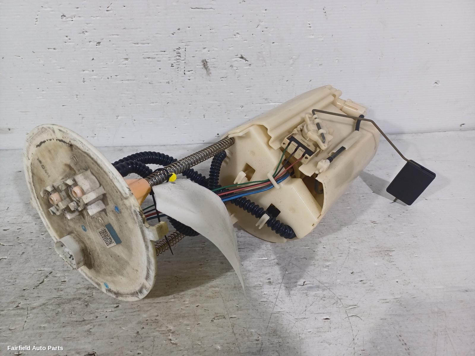 2016 Toyota Hilux Fuel Pump