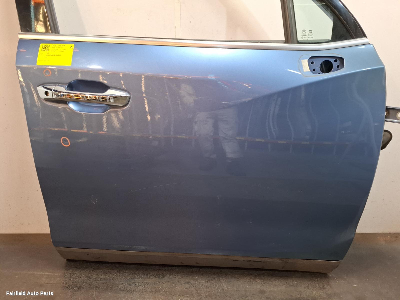 2017-2025 Ldv D90 Right Front Door