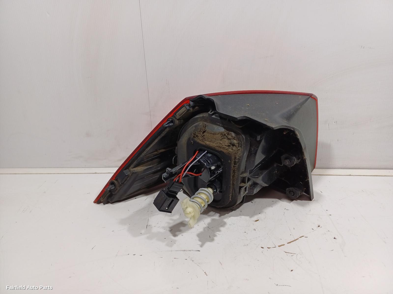2012-2017 Volkswagen Golf Right Taillight