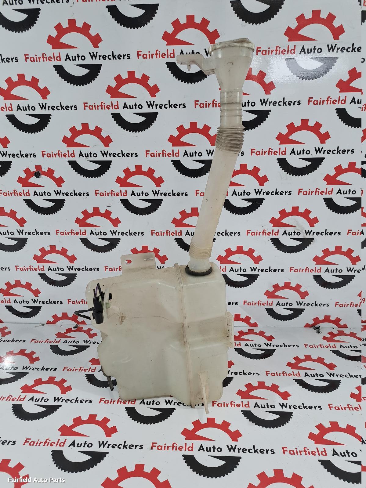 2006-2012 Mitsubishi Outlander Washer Bottle