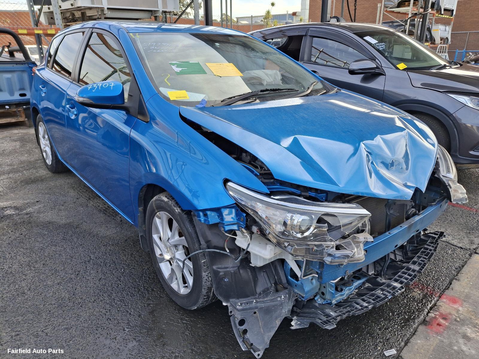 2015 Toyota Corolla Right Guard
