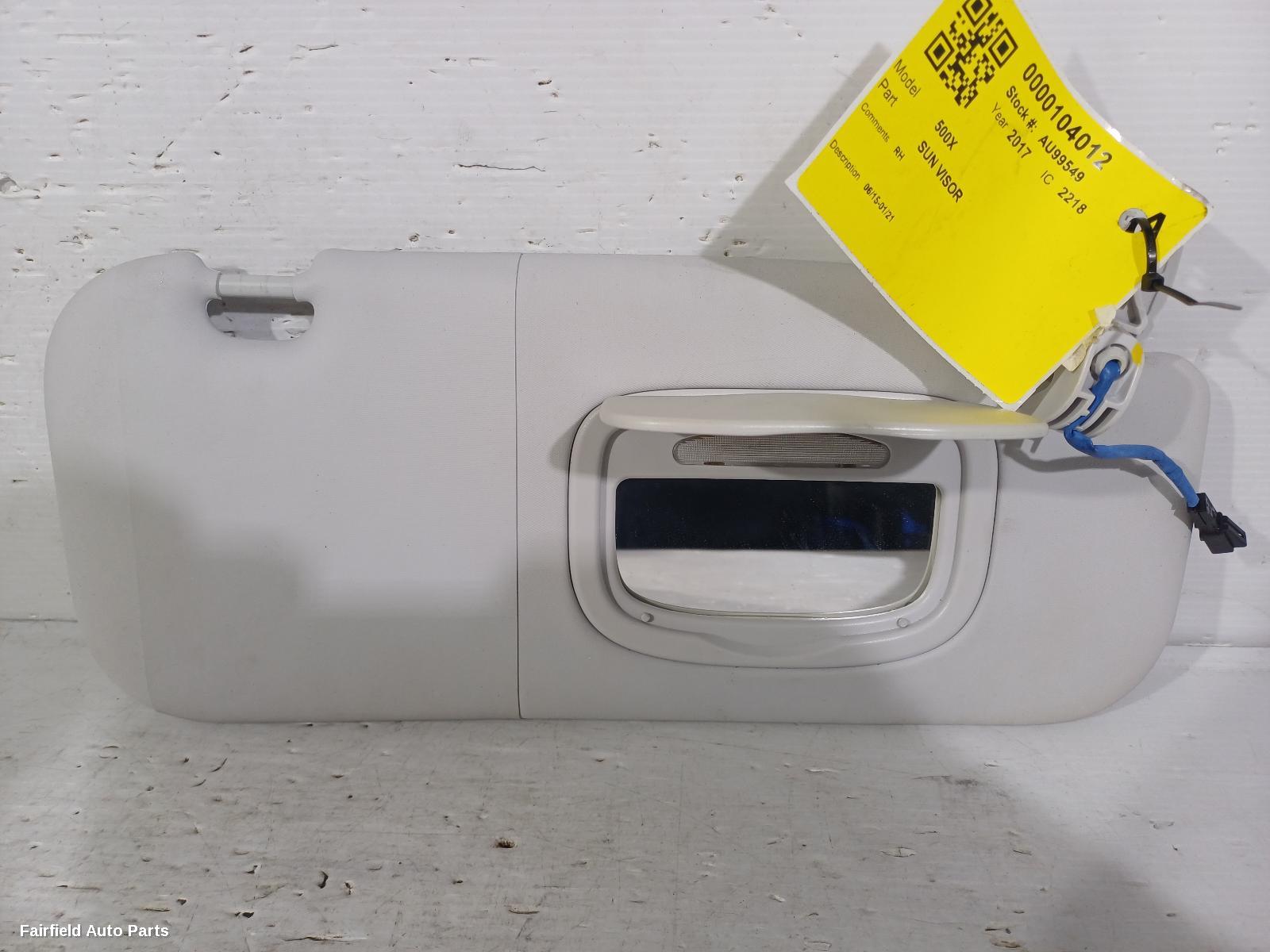 2017 Fiat 500x Sunvisor