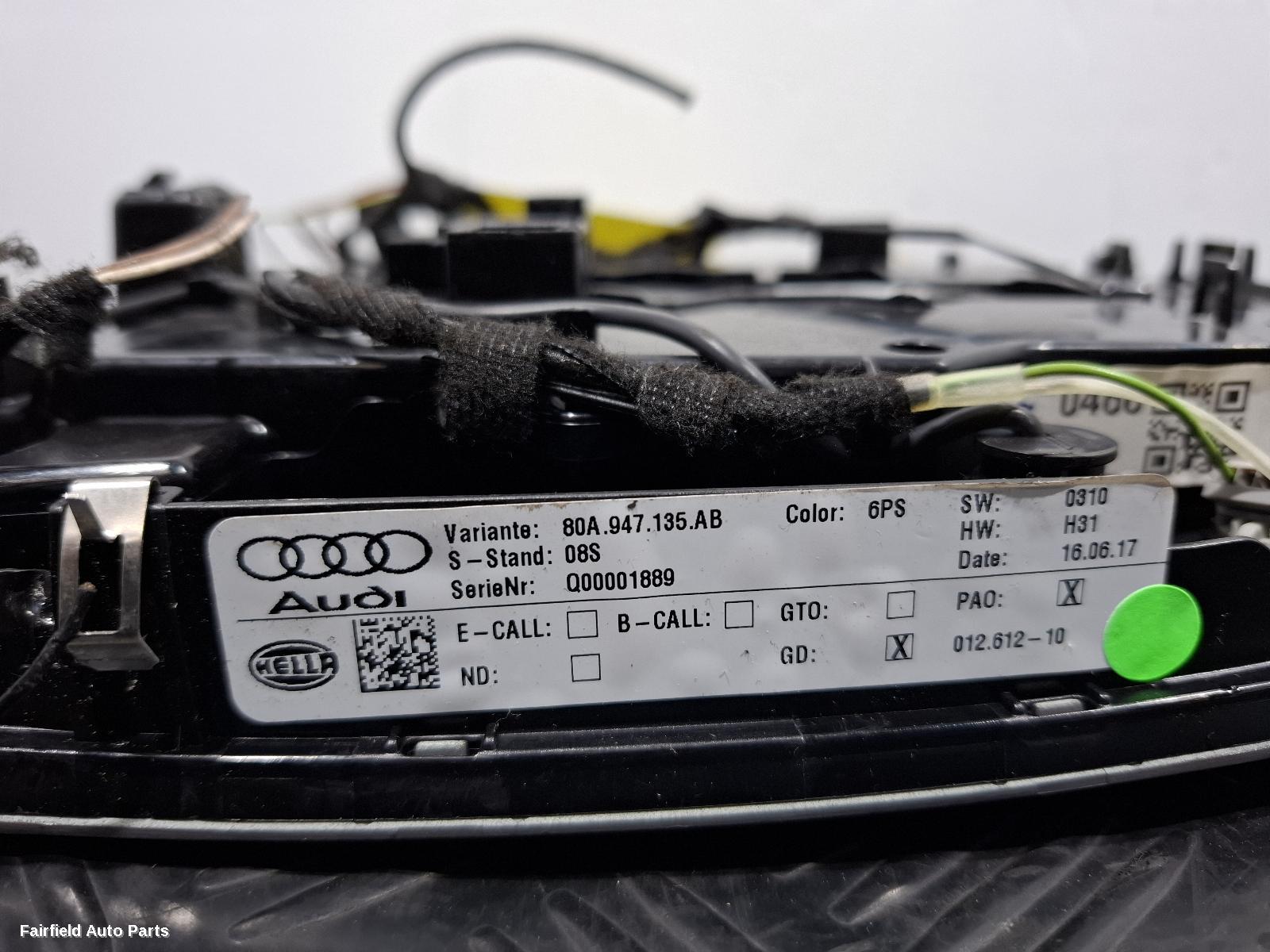 2017-2025 Audi Q5 Courtesy Light