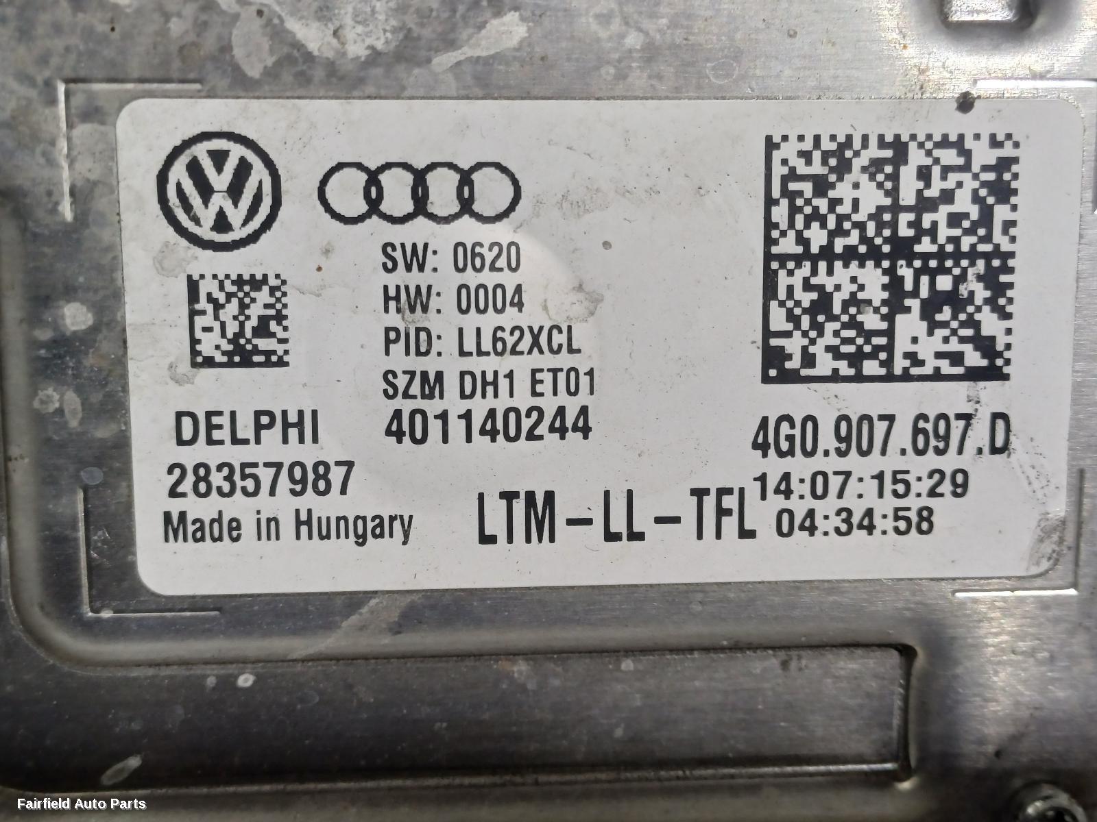 2015 Audi Q5 Left Headlamp