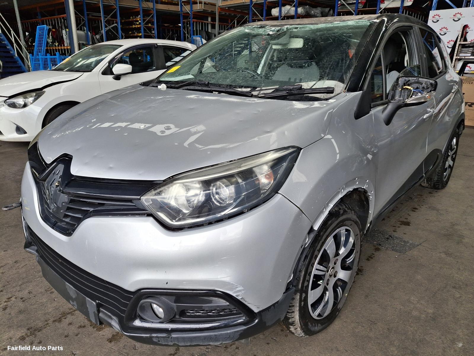 2016 Renault Captur Left Front Strut