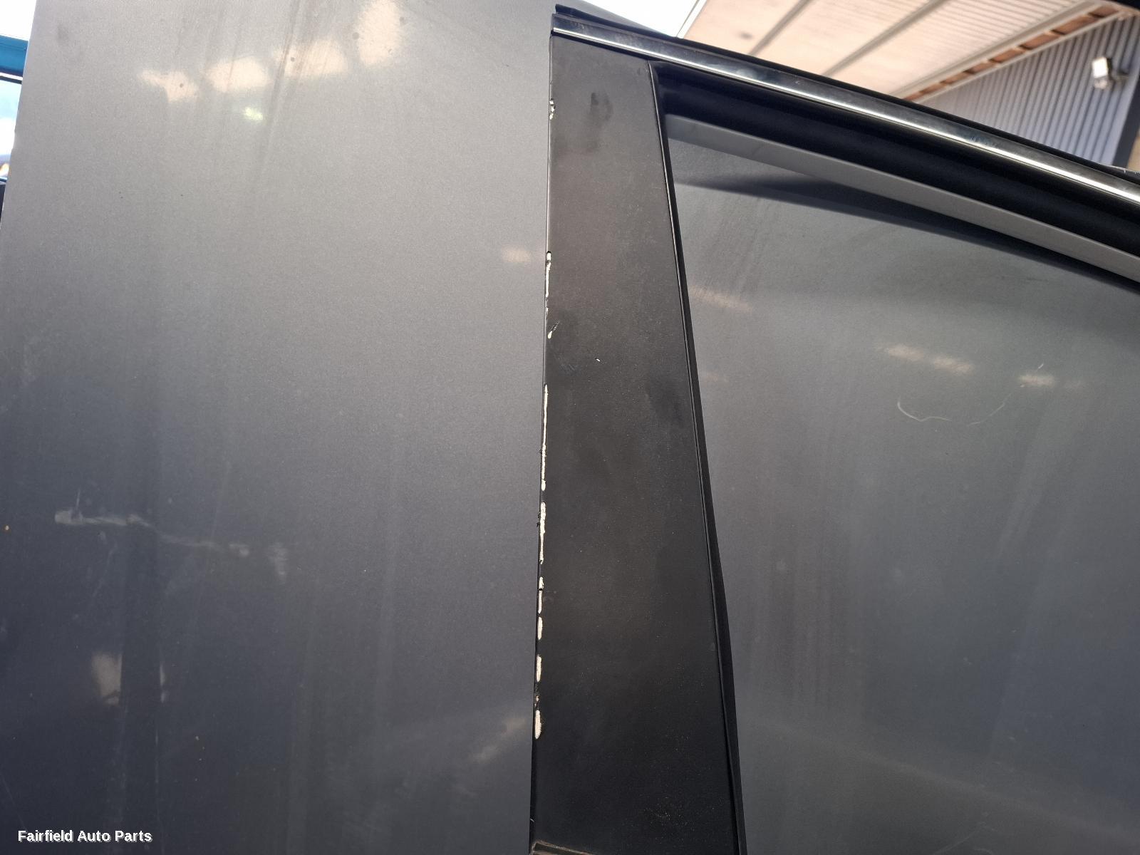 2015-2021 Kia Sportage Right Front Door