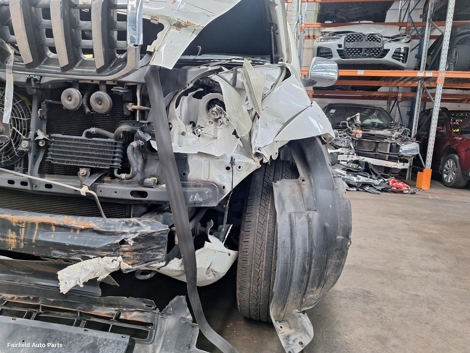 2003 Toyota Prado Right Guard