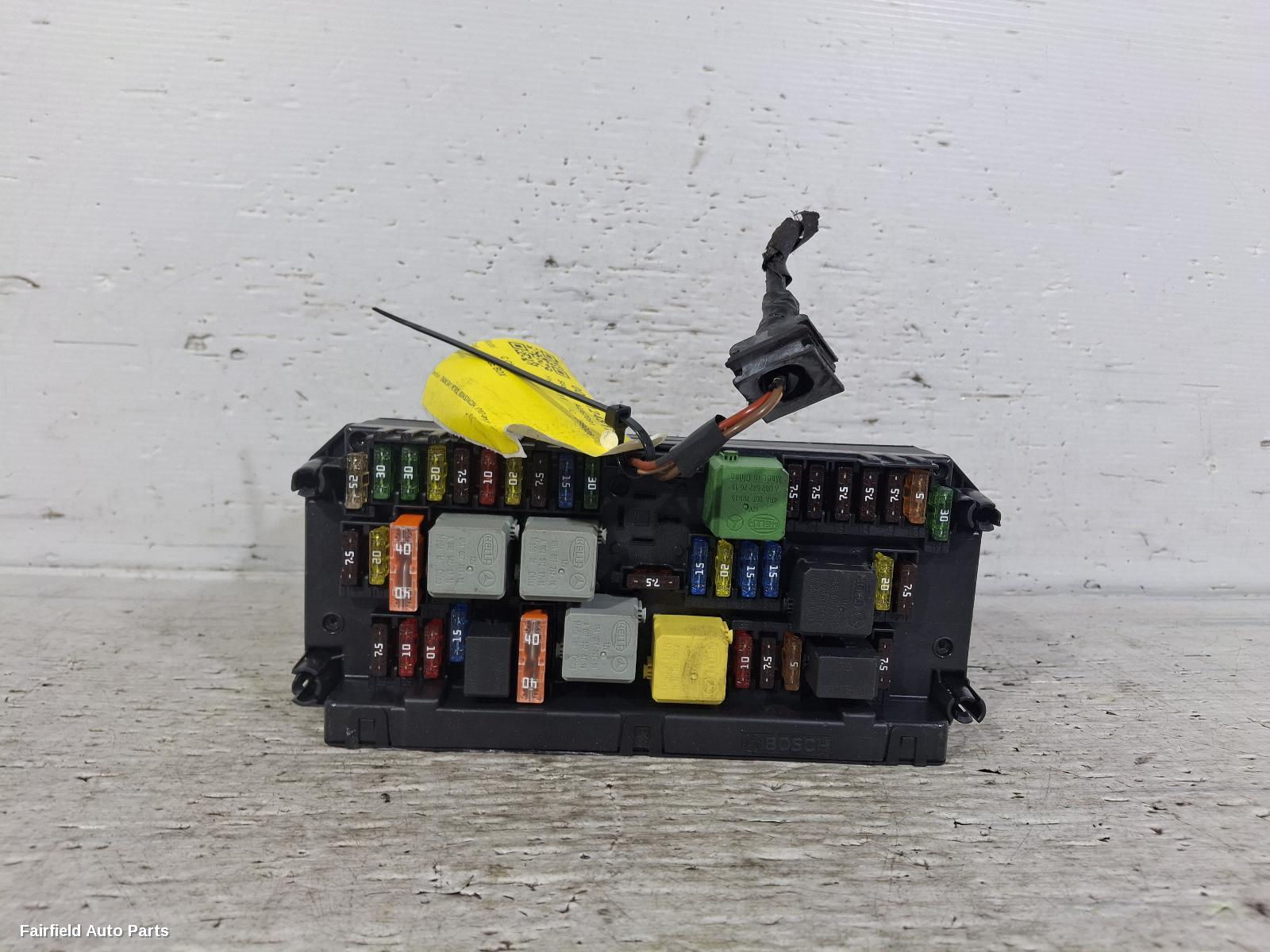 2007-2015 Mercedes C Class Fuse Box