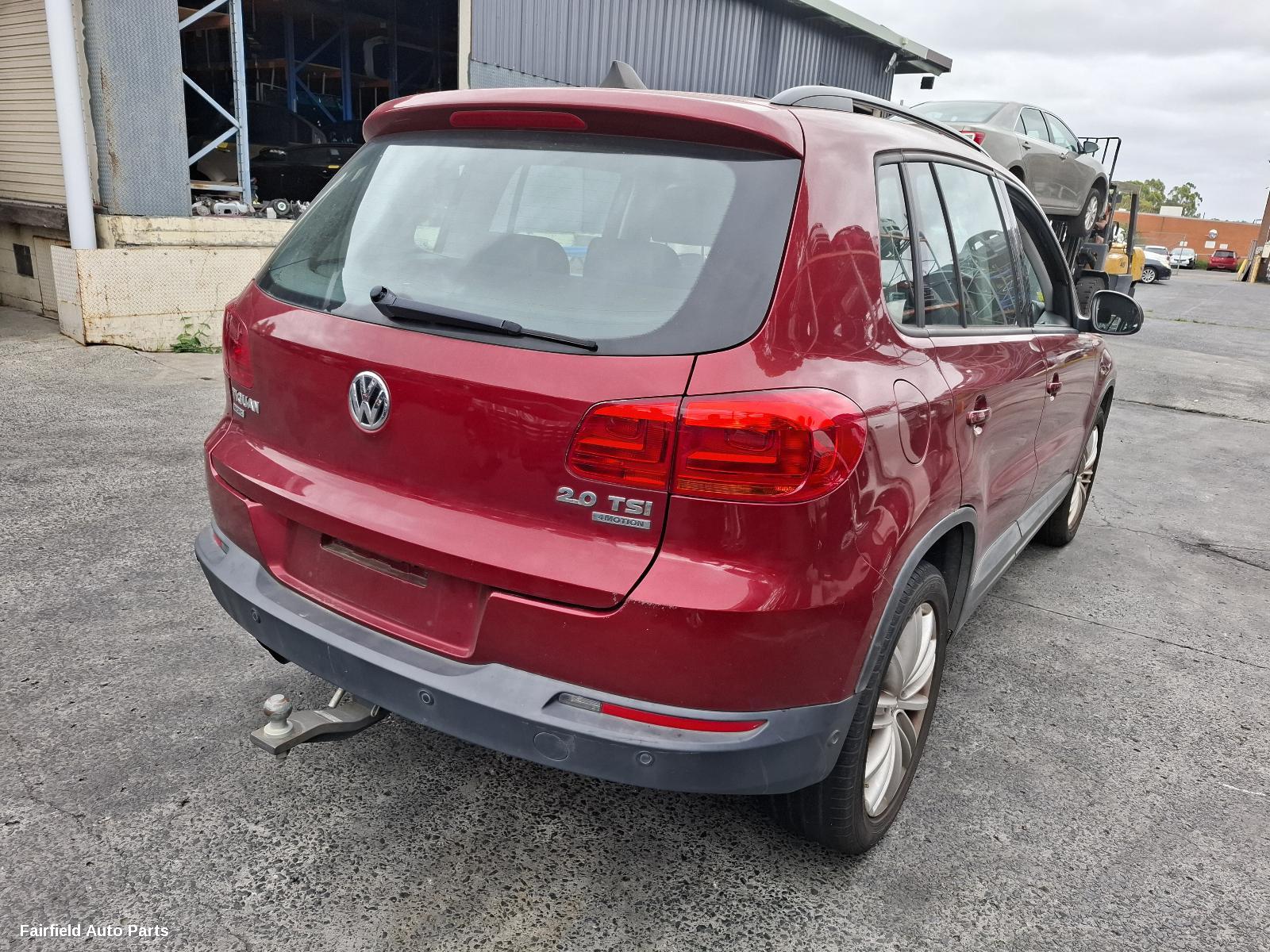 2012 Volkswagen Tiguan Right Indicator Fog Side