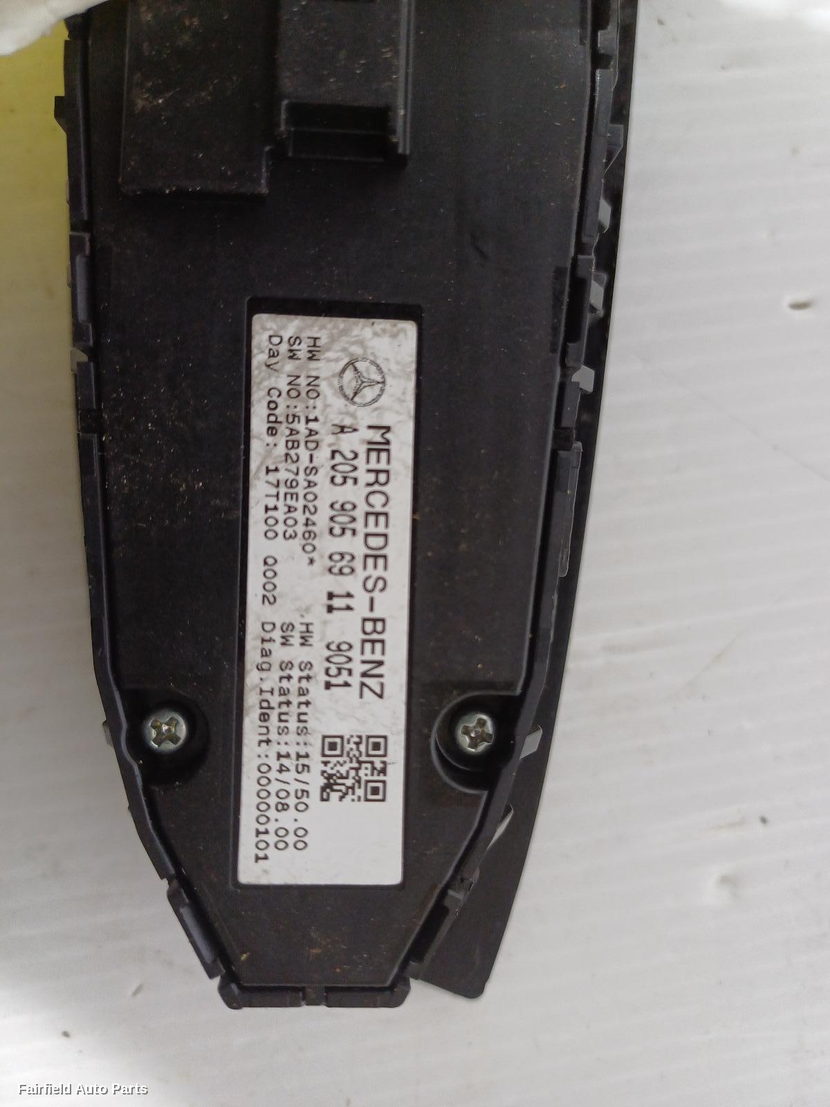 2015-2025 Mercedes Vito Pwr Dr Wind Switch