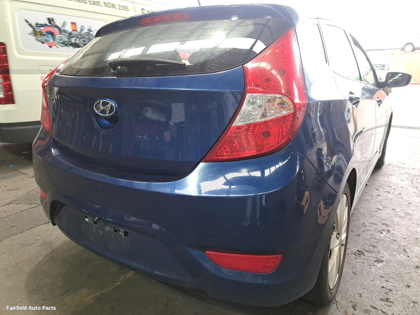 2017 Hyundai Accent Right Front Hub Assembly