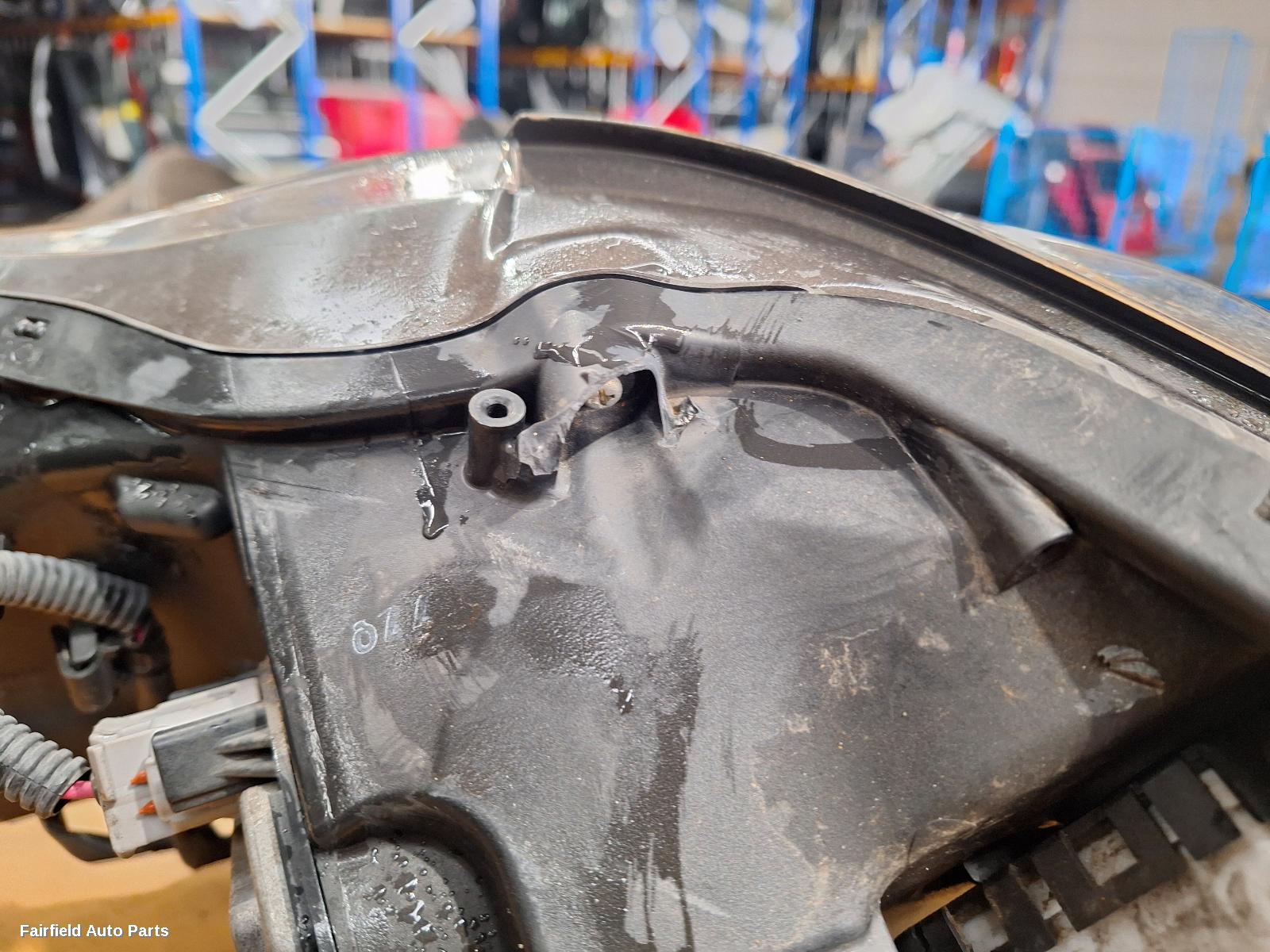 2013-2016 Lexus Is Series Right Headlamp