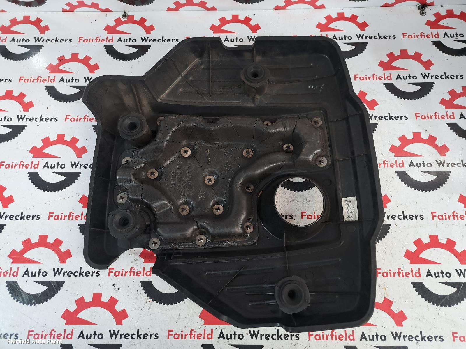 2012-2021 Hyundai Iload/imax Rocker Assy Cover