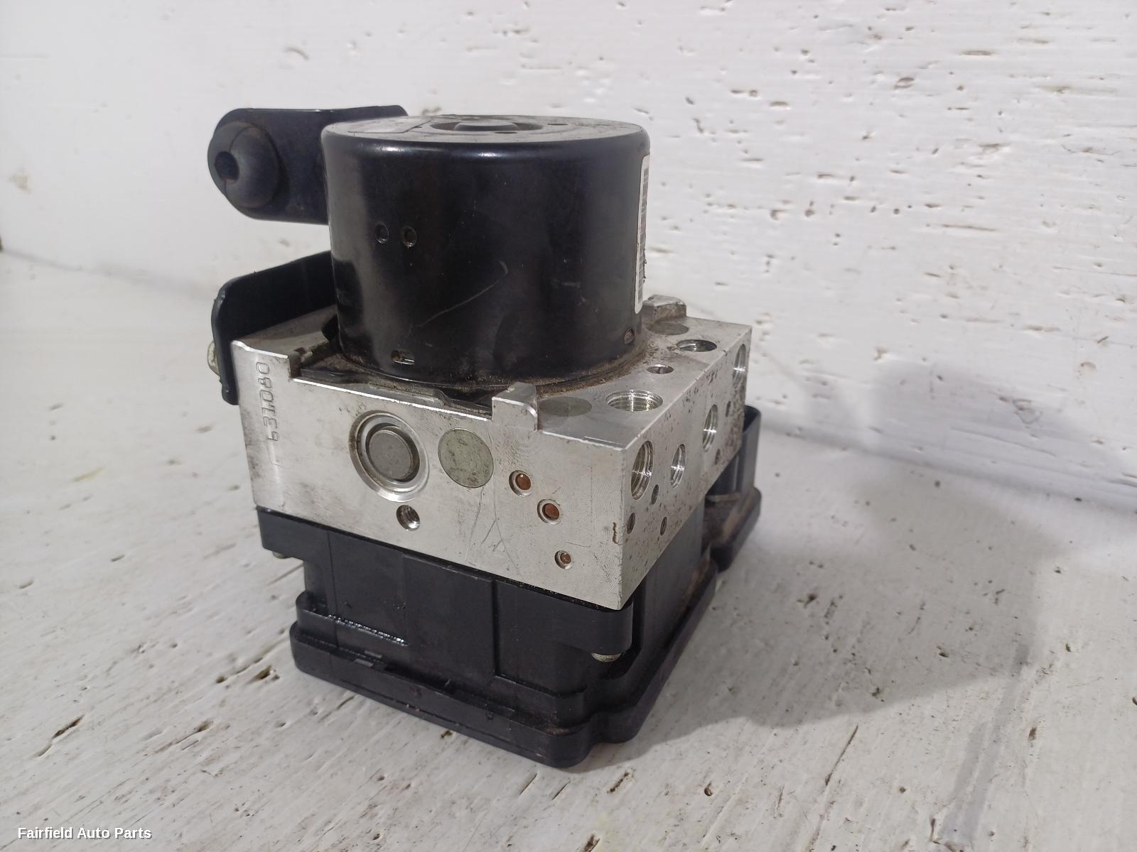 2009-2013 Mazda 3 Abs Pump Modulator
