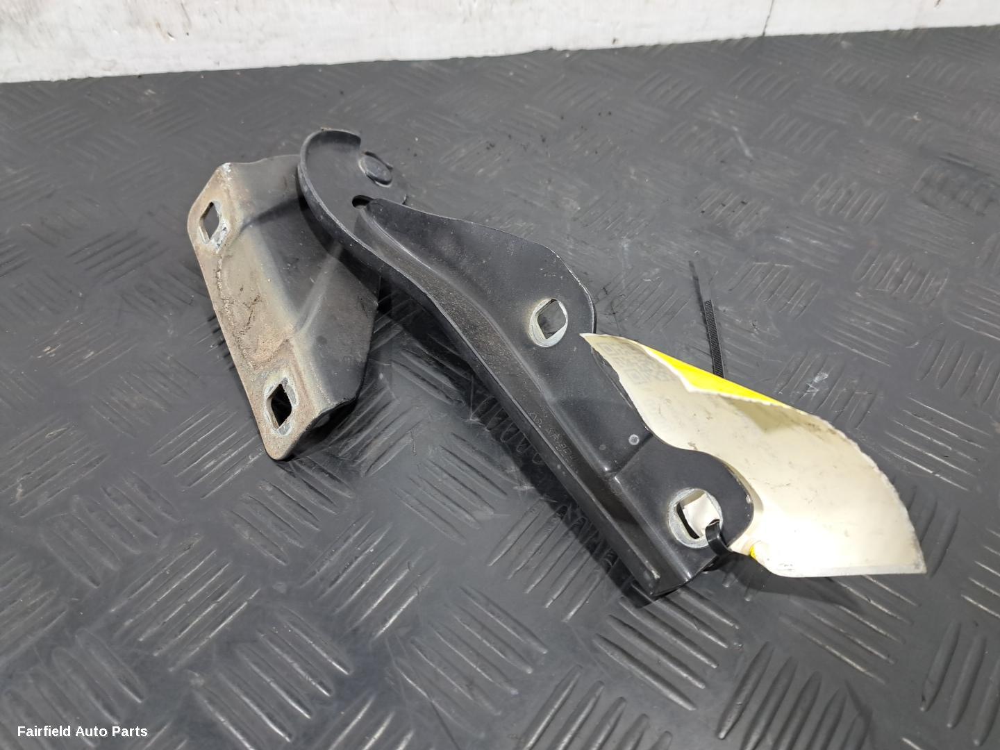 2010-2022 Volkswagen Amarok Bonnet Hinge Strut