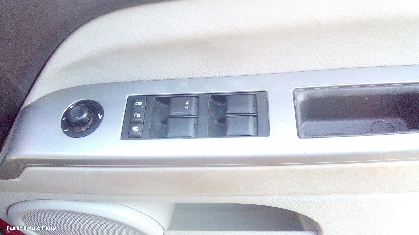 2008 Jeep Patriot Front Bumper