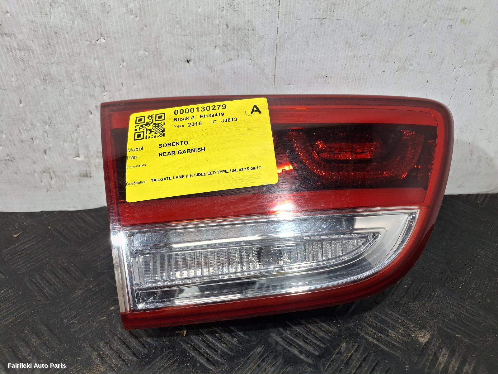 2015-2017 Kia Sorento Rear Garnish