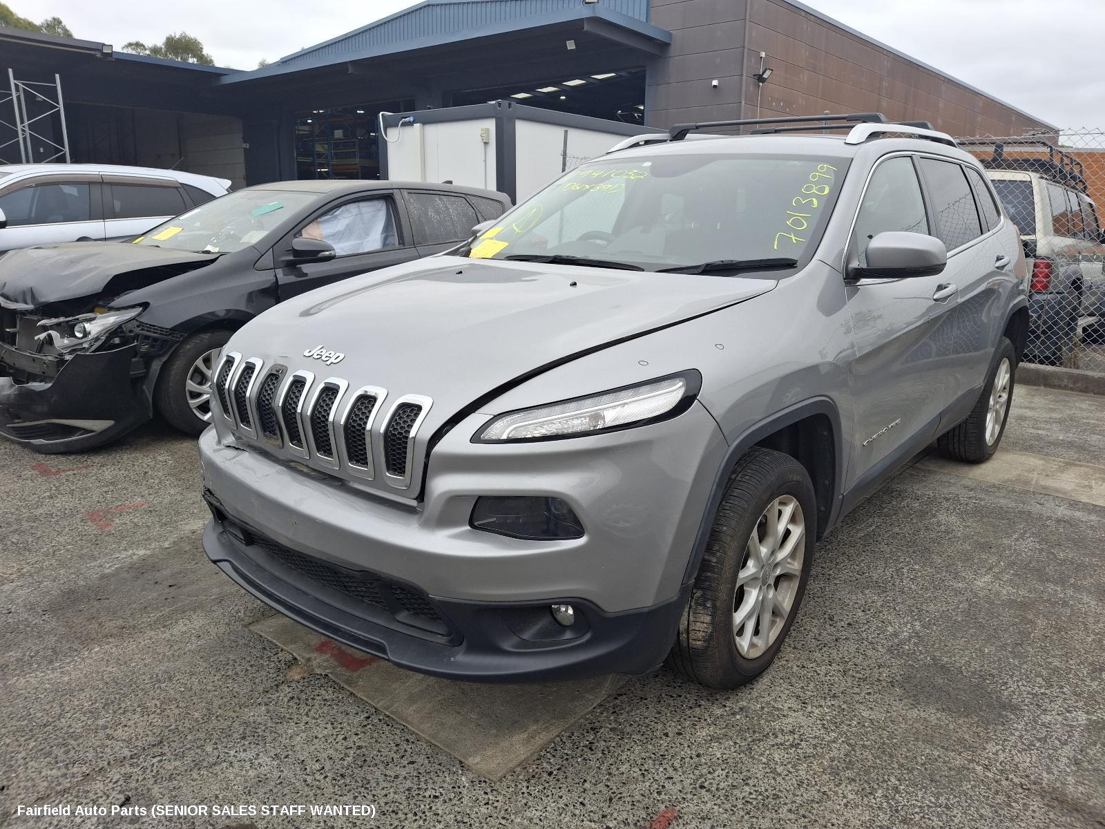 2017 Jeep Cherokee Right Taillight