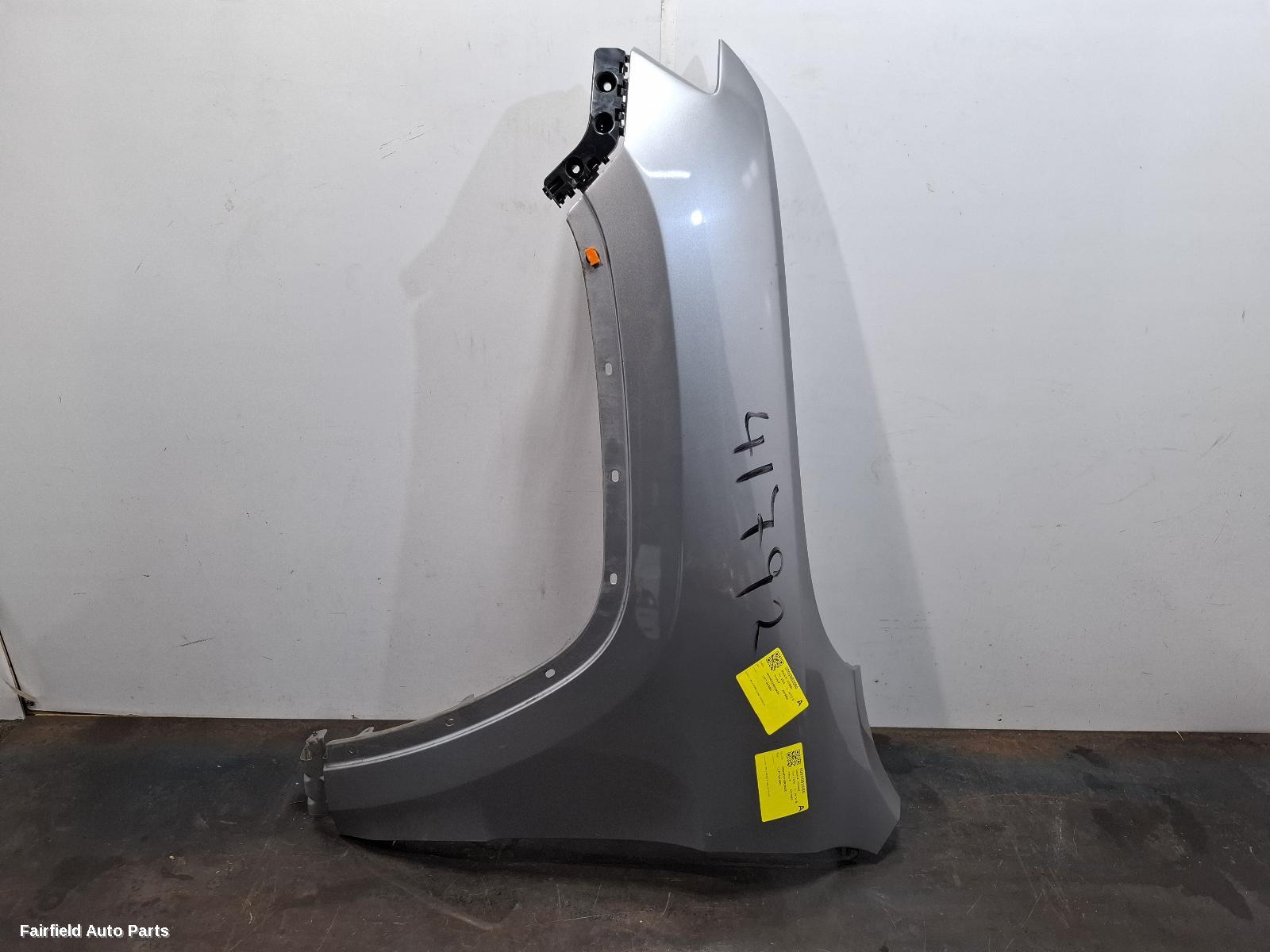 2014 Jeep Grandcherokee Left Guard