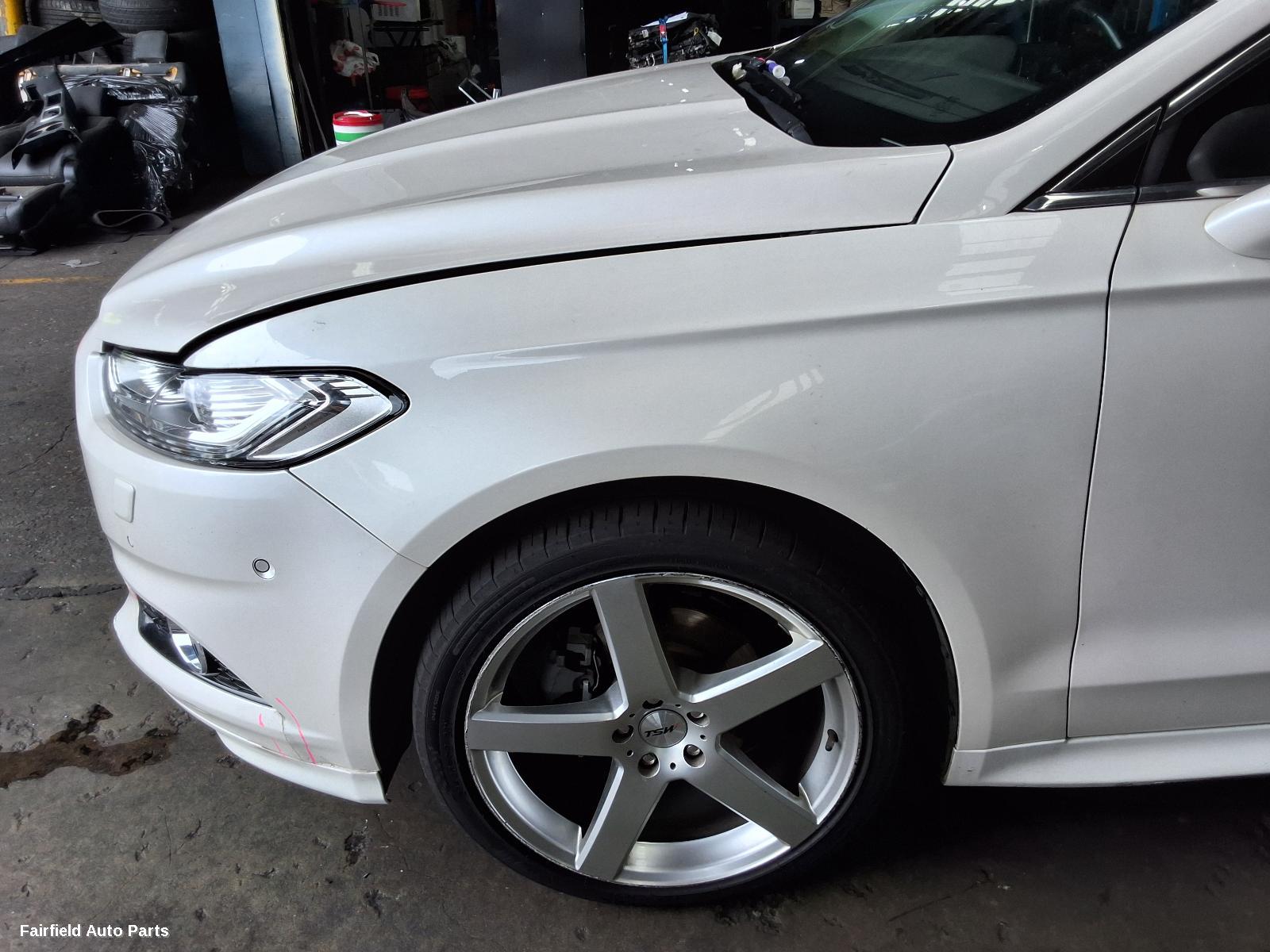 2014-2020 Ford Mondeo Washer Bottle
