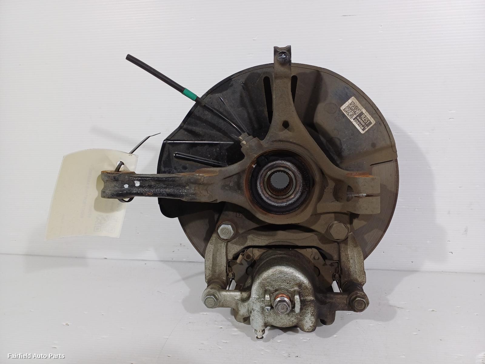2020-2026 Kia Stonic Right Front Hub Assembly