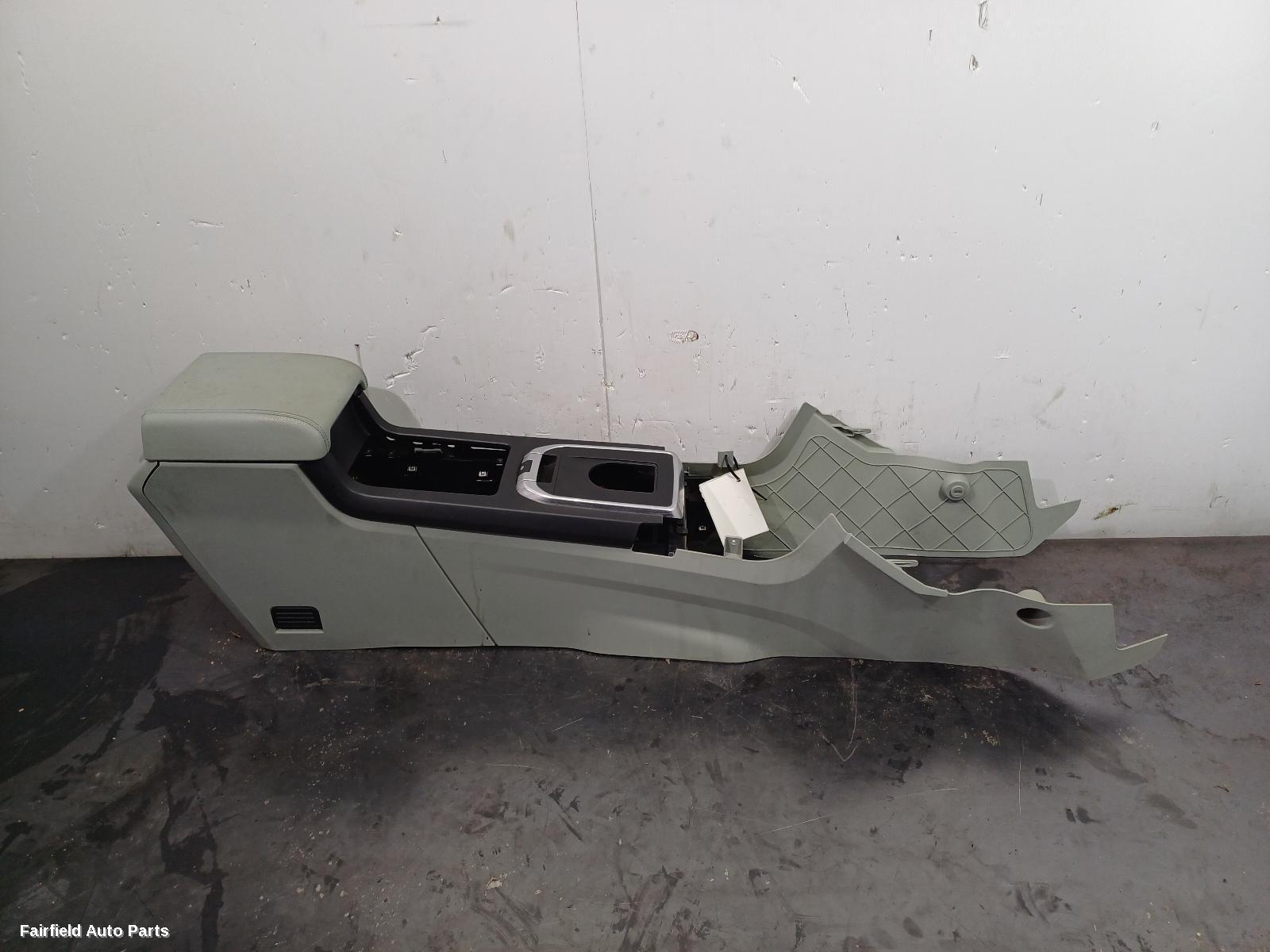 2015-2026 Land Rover Discovery Sport Console