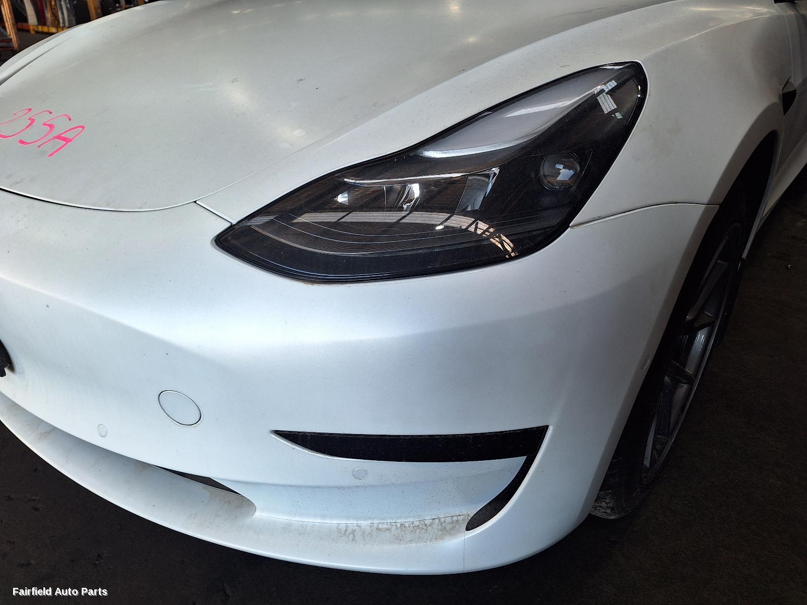 2023 Tesla Model 3 Fuel Door Filler